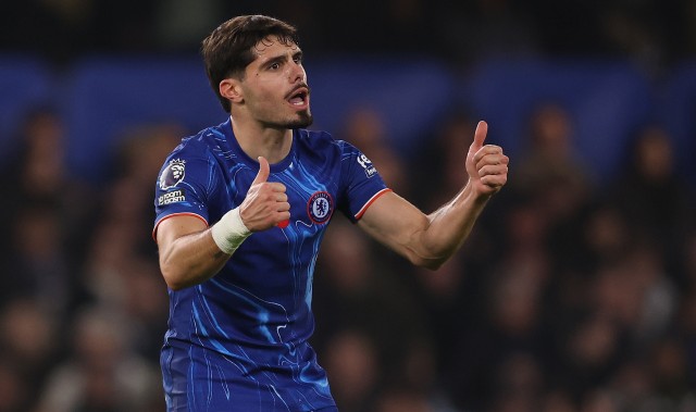 内托：教练让我踢什么位置我都全力以赴 中路让我踢得更具自由度