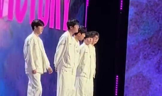 Meiko分享LPL击败EDG动态：谢谢大家支持，继续向前